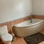 Avec Piscine Et Jardin * *